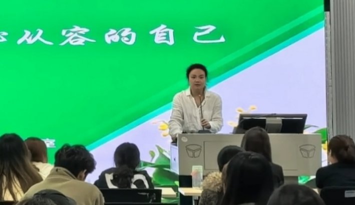 0731-88115777 | 维拉